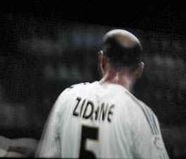 Douglas Gordon and Phillipe Parreno, Zidane, A 21st Century Portrait, 35mm film in color, 93:00. 